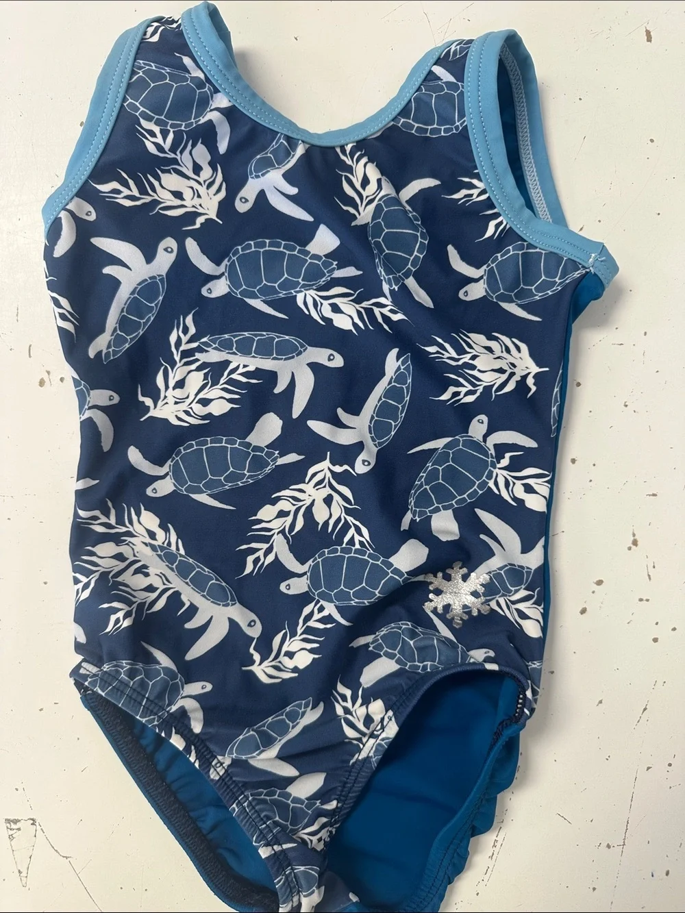 Snowflake Designs like new